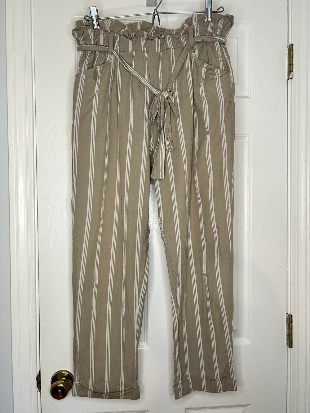 Thread & Supply Paperbag Waist Pants Large Beige Striped Tie Waist Casual Linen